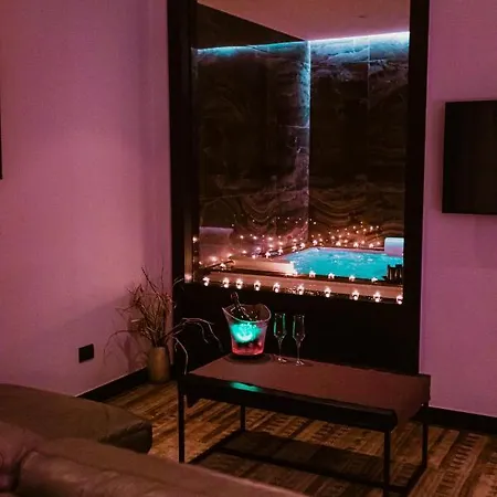 فندق Privilege & 4*