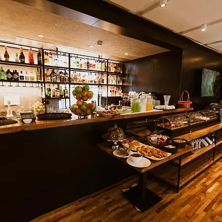 Privilege & فندق 4*