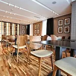 Hotel Privilege & 4*