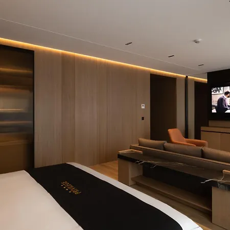 Hotel Privilege & Farke e Madhe