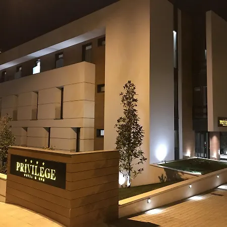 Privilege & Farke e Madhe