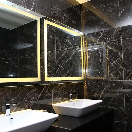 Privilege & Hotel 4*