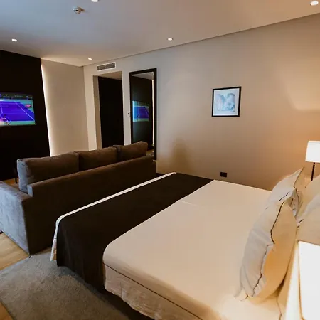 호텔 Privilege & 4*