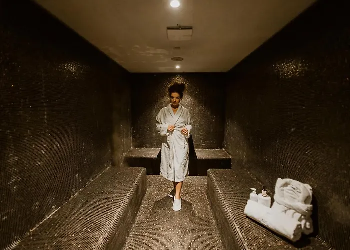 Privilege & 4* Farke e Madhe